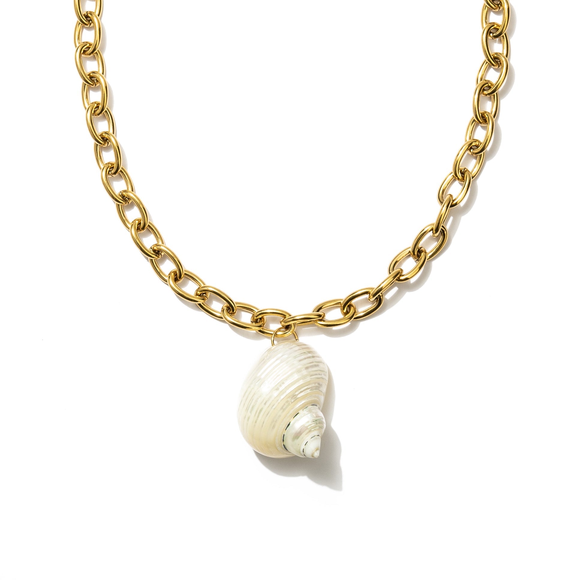 Waterproof Gold Chunky Shell Pendant Necklace
