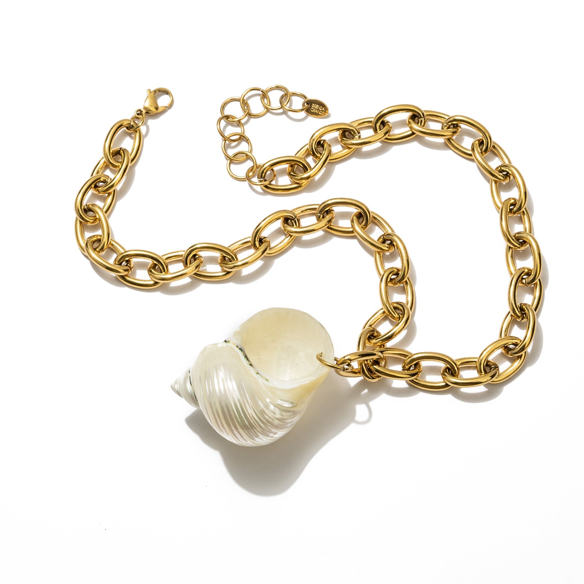 Waterproof Gold Chunky Shell Pendant Necklace