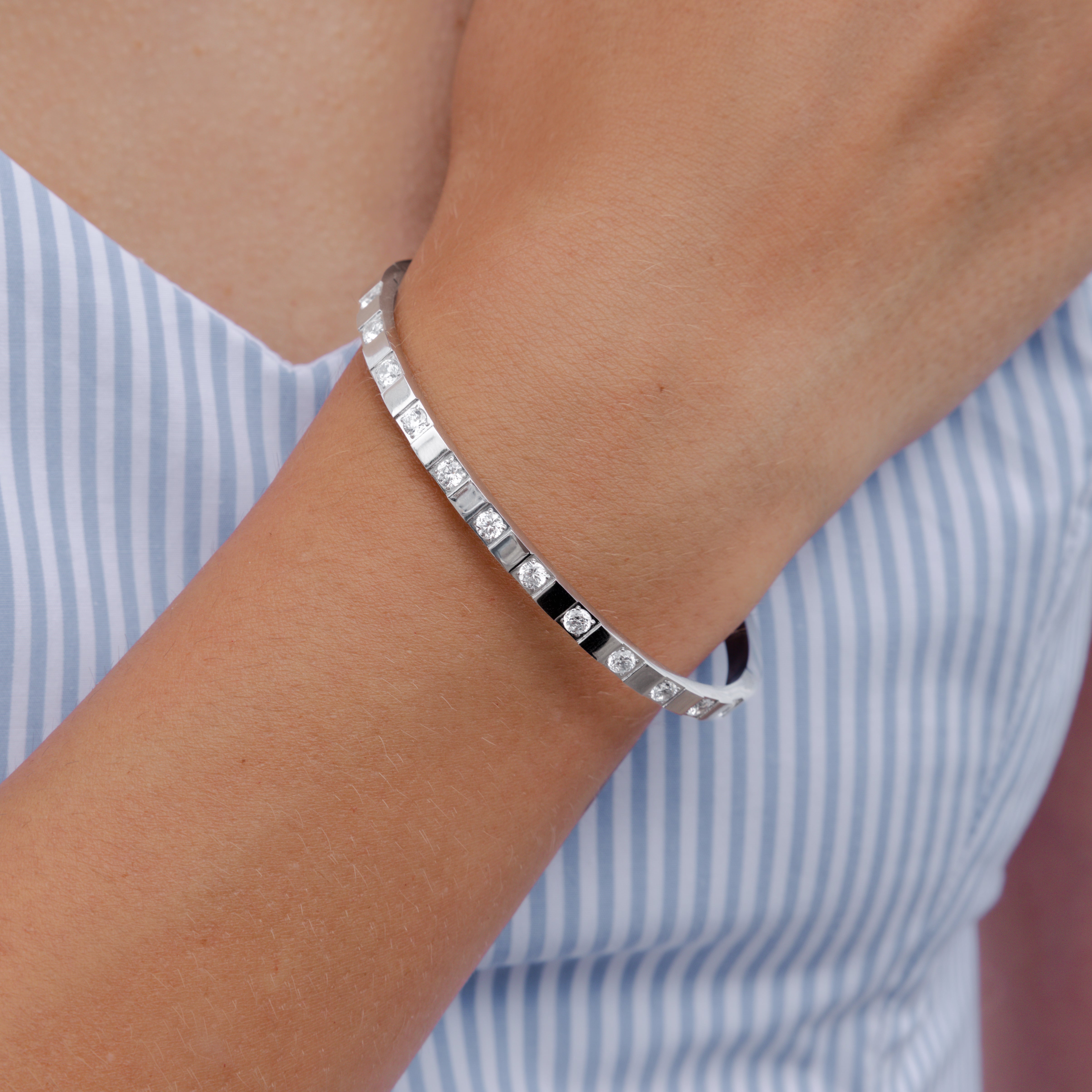 Waterproof Silver Structured Diamond Bangle