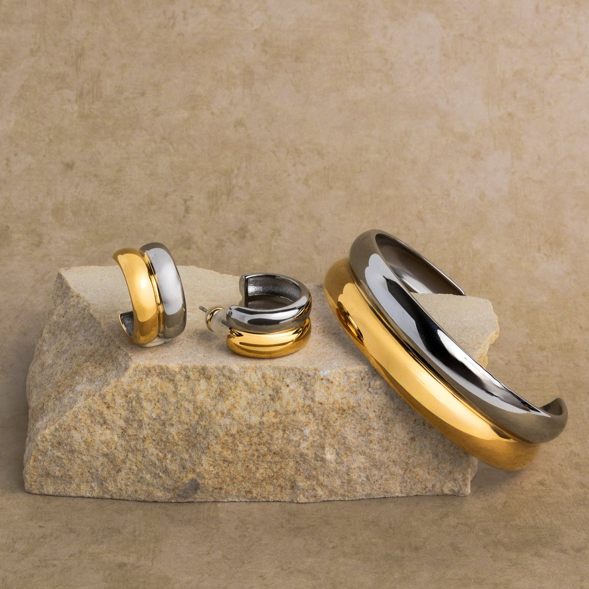 Waterproof Twin Two-Tone Hoops