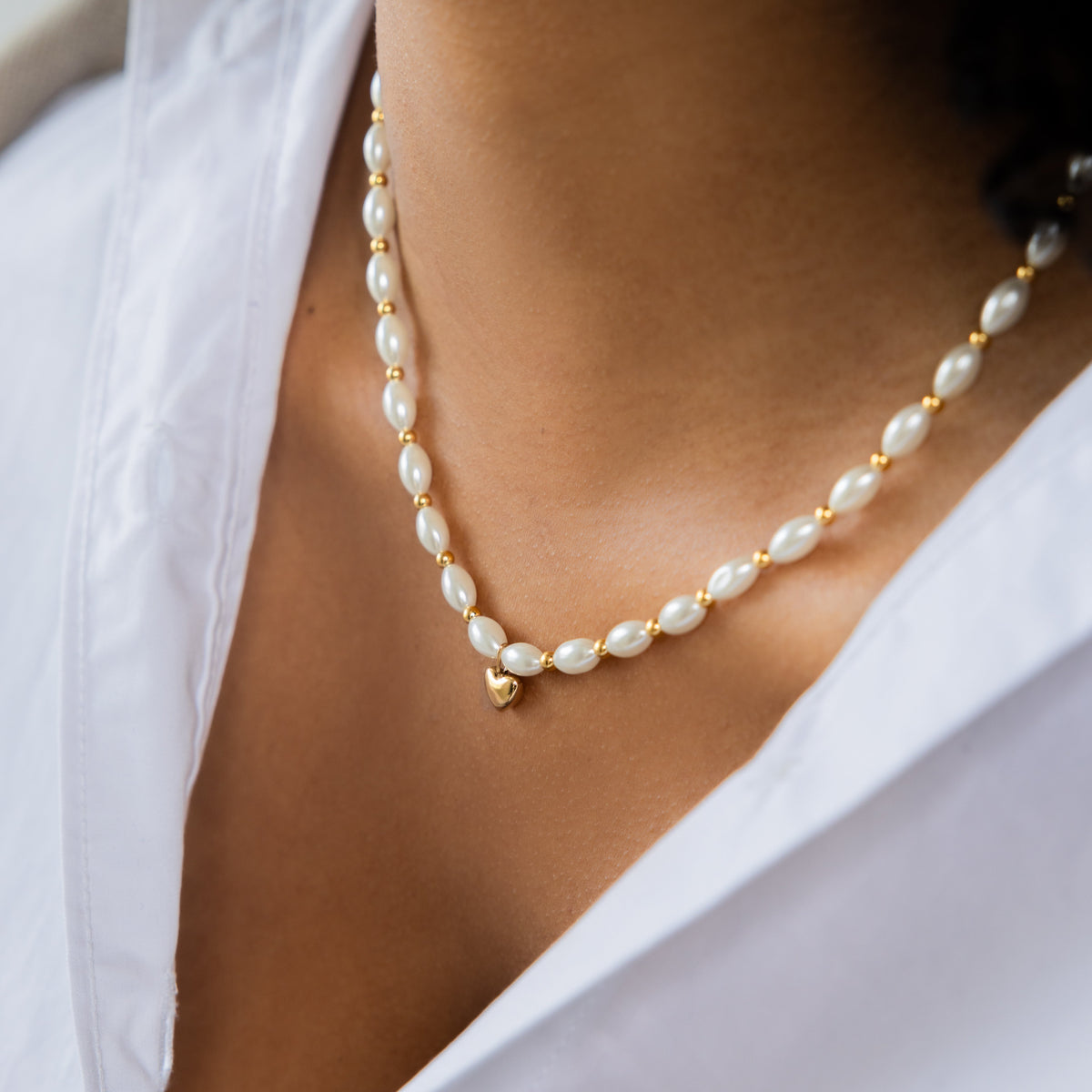 Waterproof White Shell Necklace with Puffy Heart