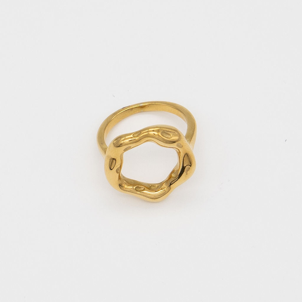 18K Gold Coronet Ring