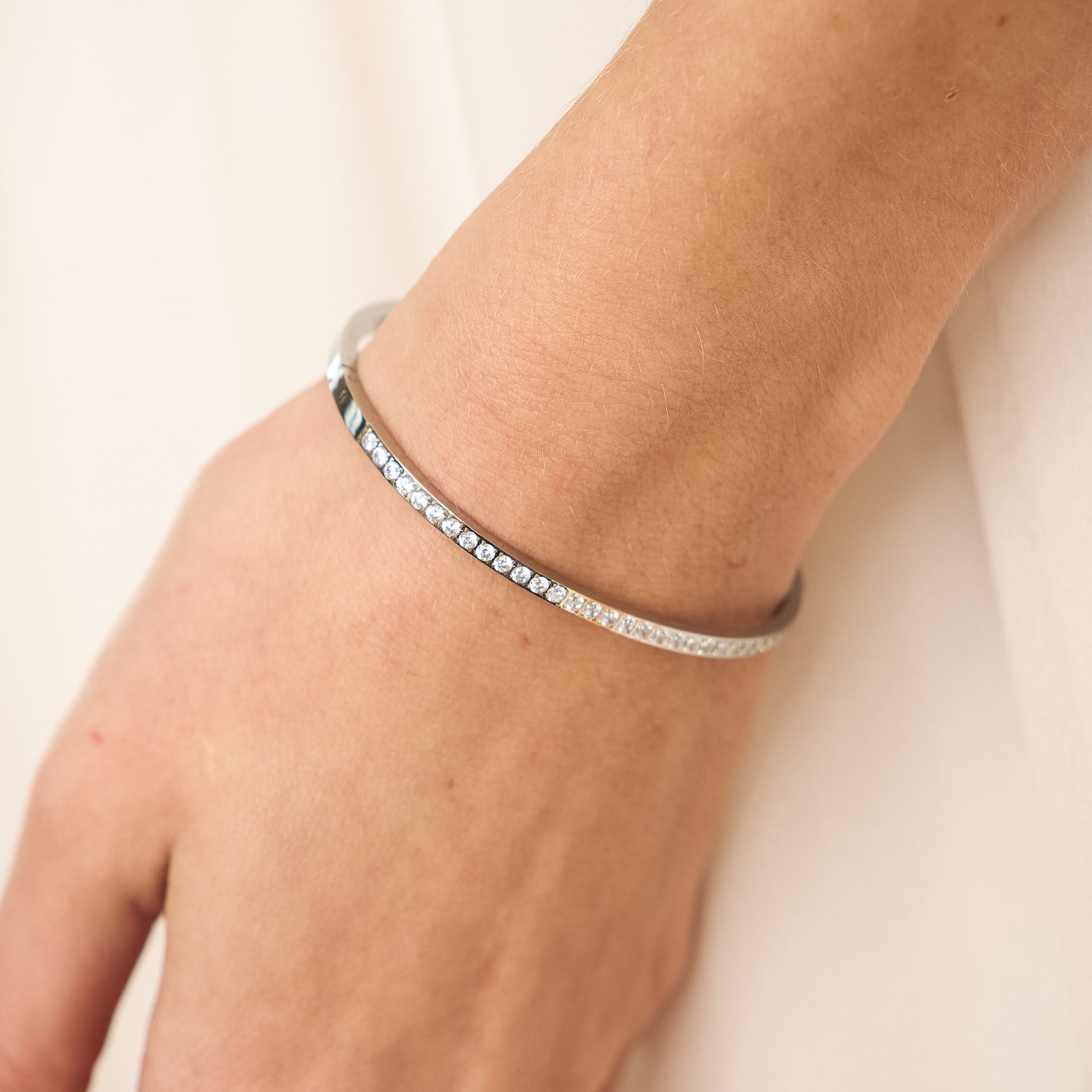 Waterproof Silver Lined Diamond Bangle