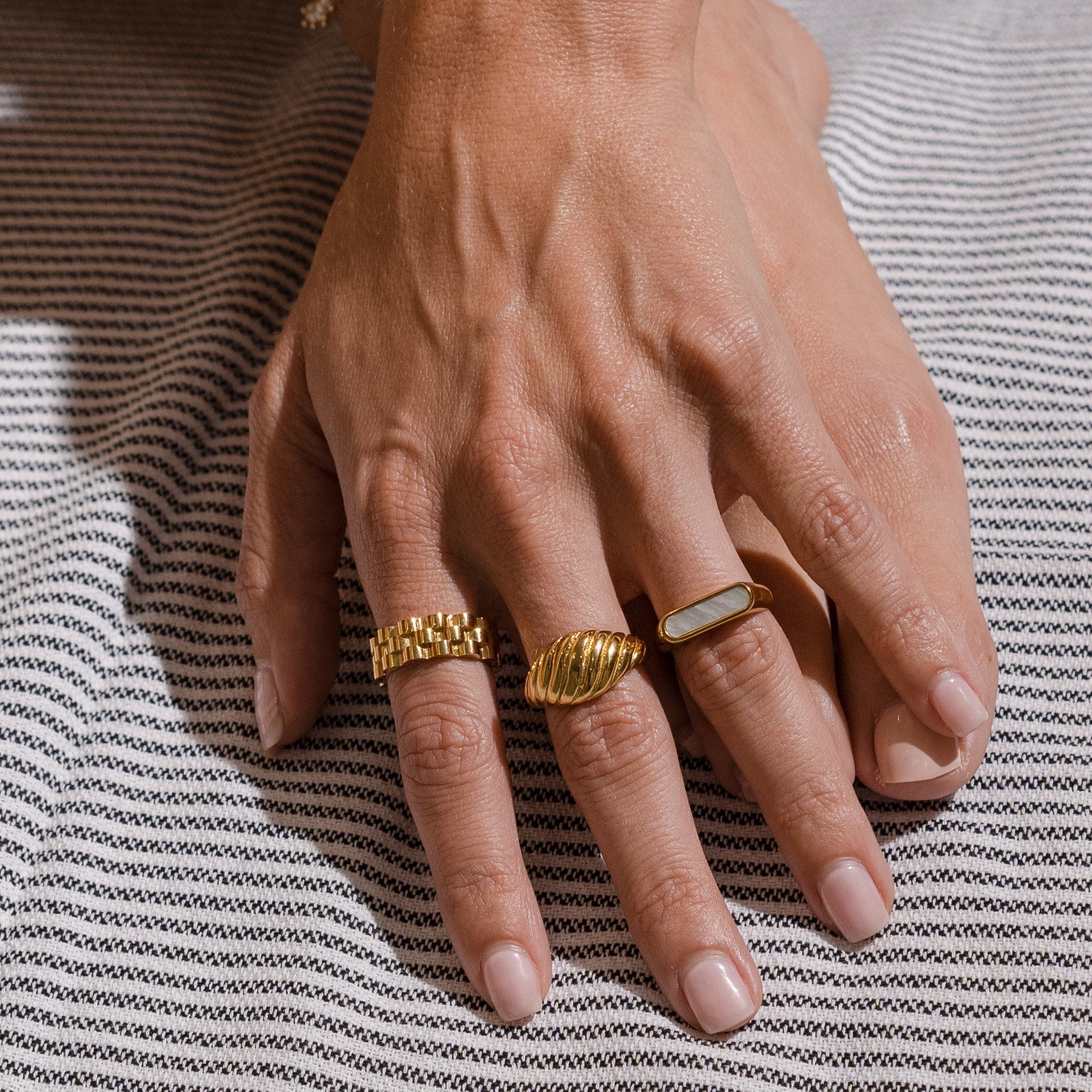 Waterproof Gold Big Twisted Ring