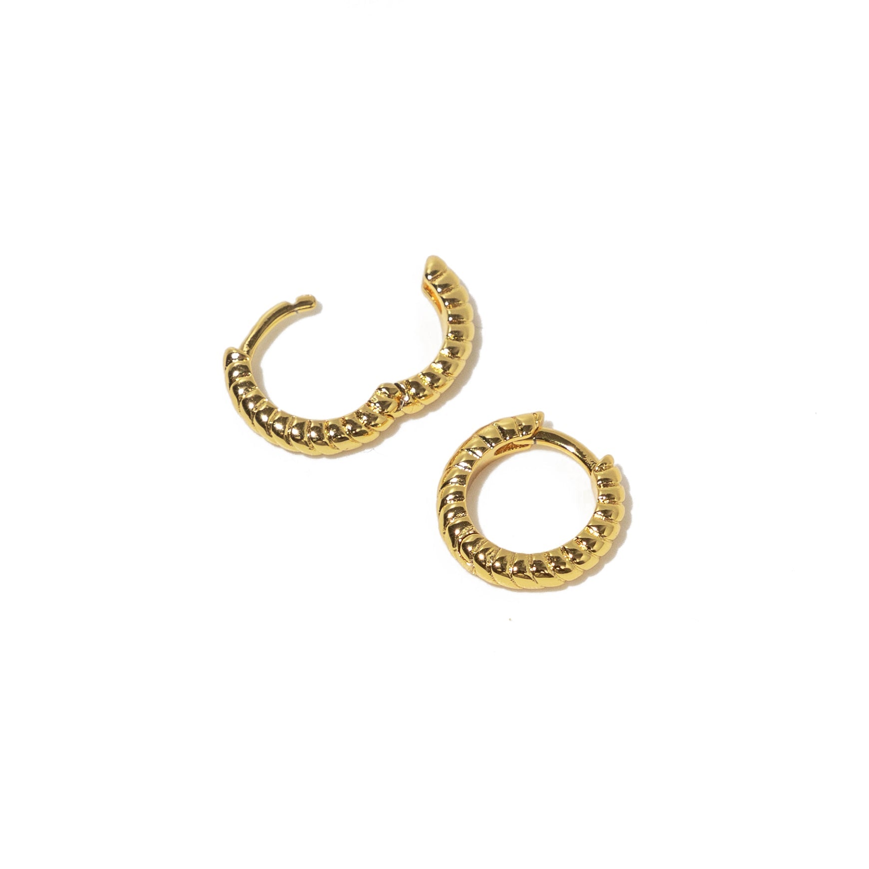 18K Gold Twisted Huggies