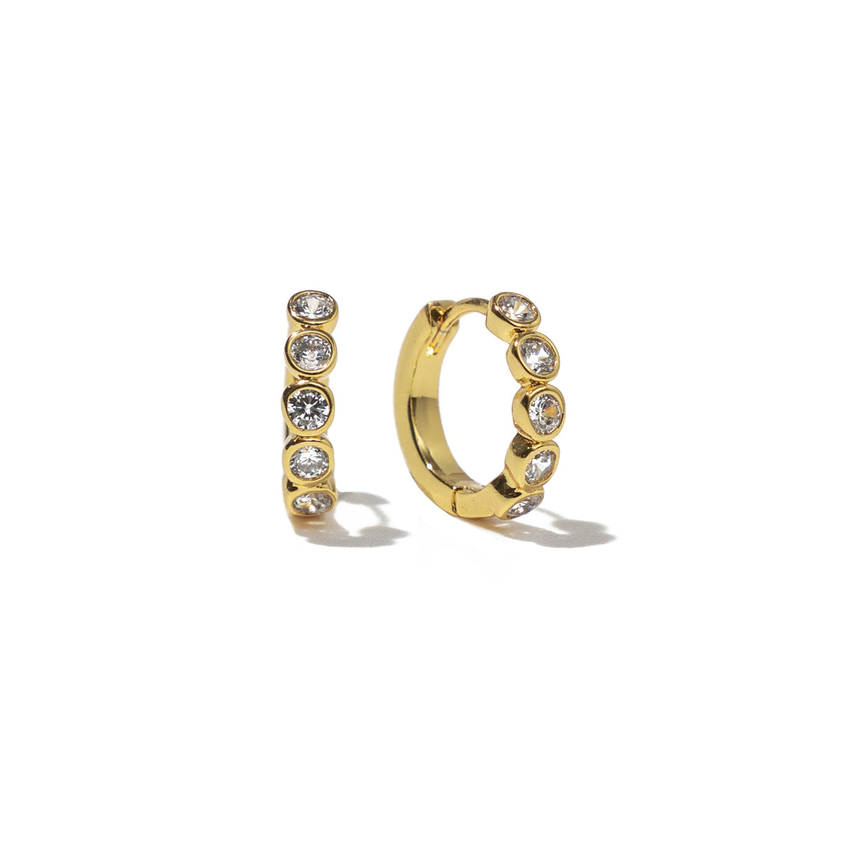 18K Gold Round Brilliant Huggies