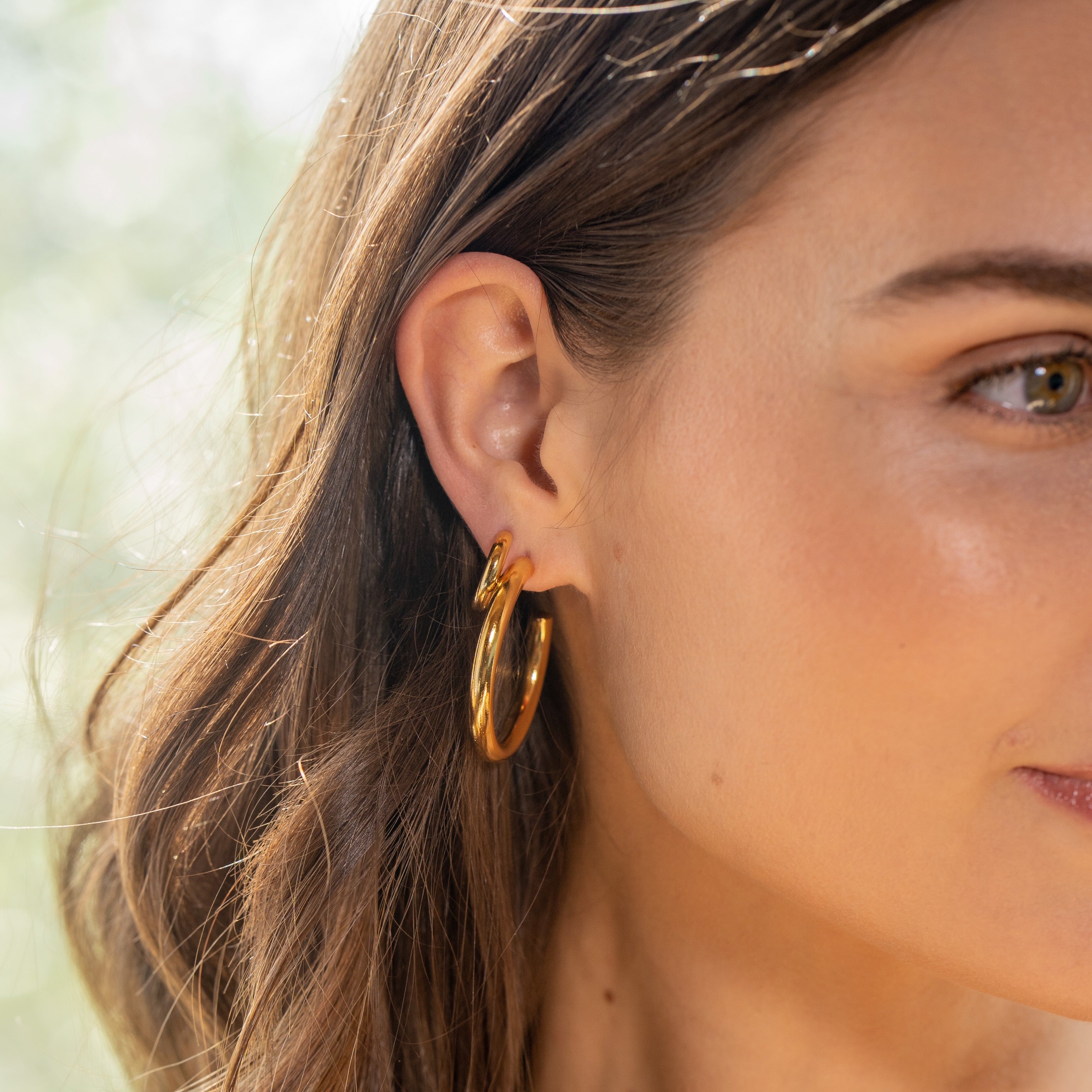 Chunky Tube Hoops Medium