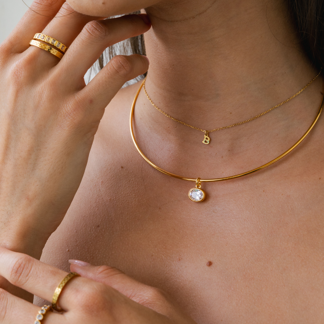 18K Gold Oval Crystal Collar Necklace