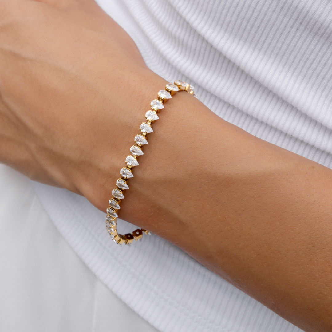 Waterproof 5mm Teardrop Diamond Tennis Bracelet