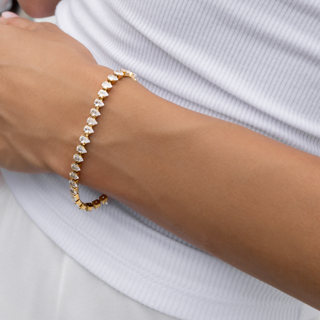 Waterproof 5mm Teardrop Diamond Tennis Bracelet
