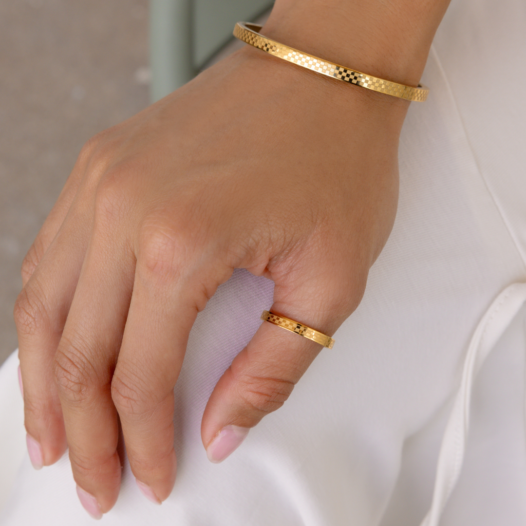 Chess Waterproof Gold Textured Ring
