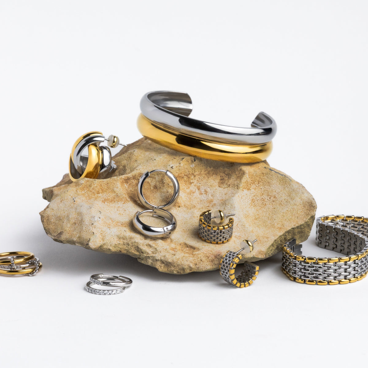 Waterproof Chunky Two-Tone Bracelet