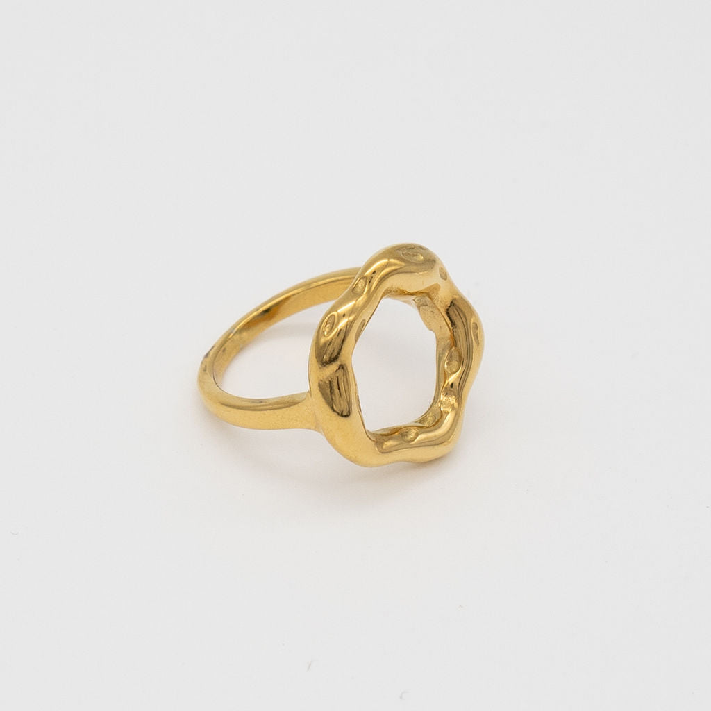 Coronet Ring