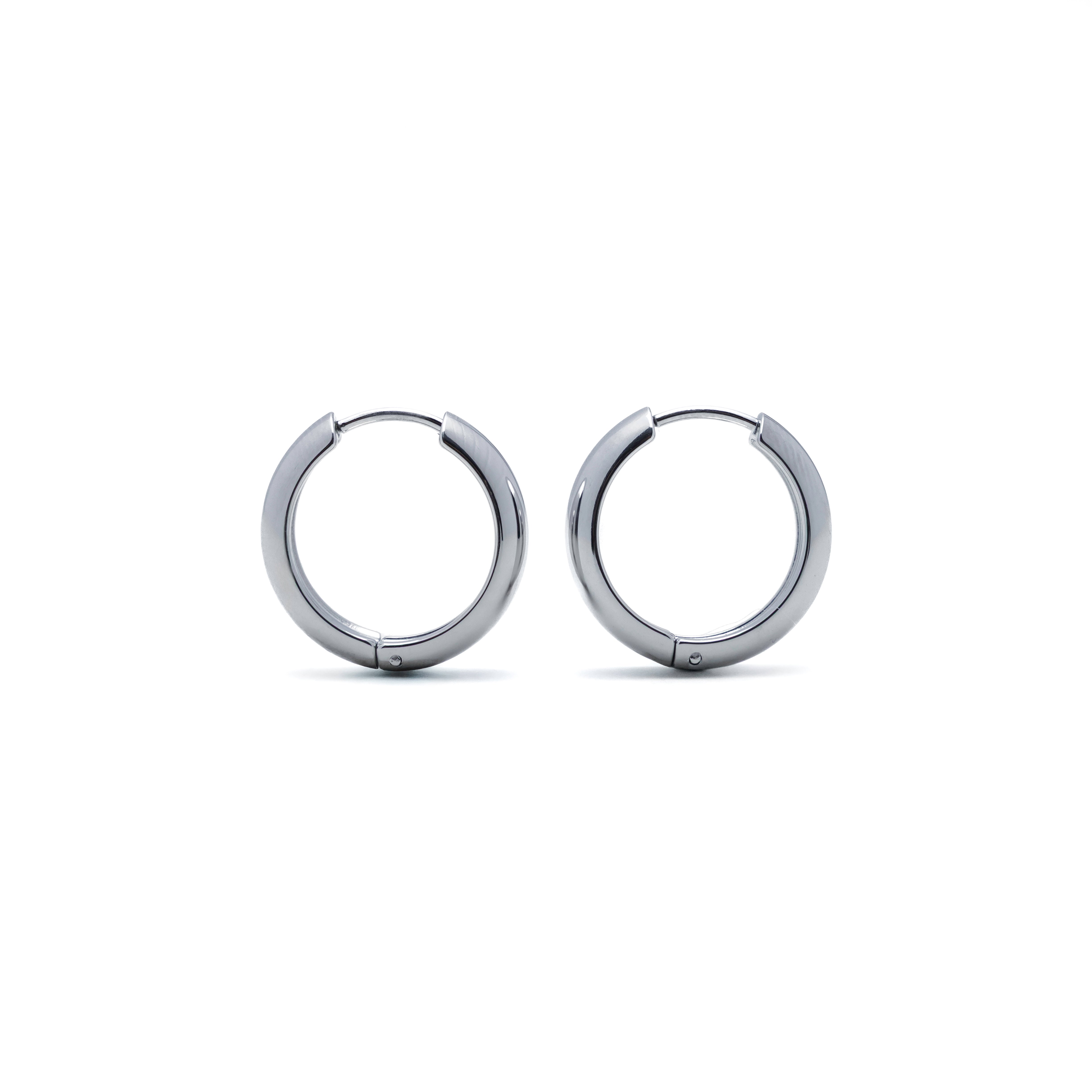 Waterproof 19mm Silver Everyday Hoops