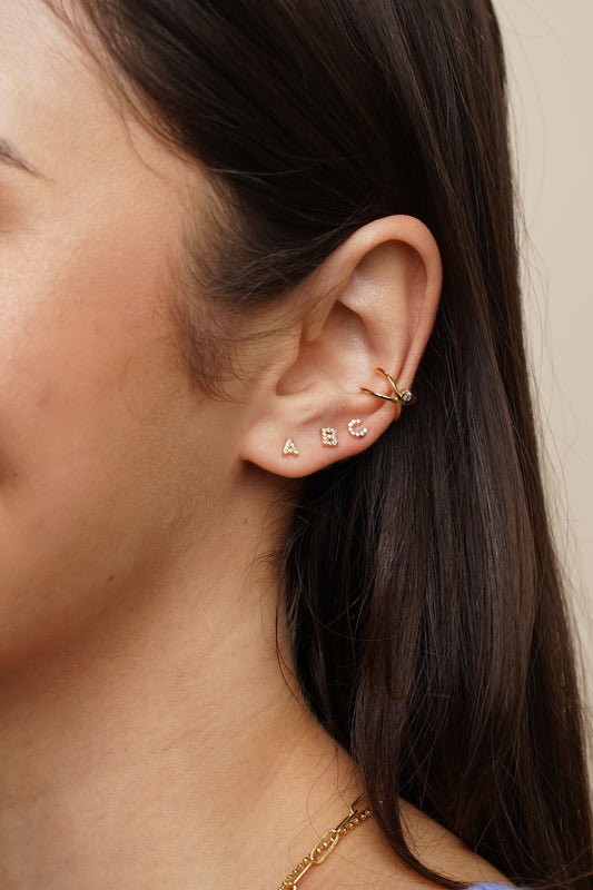Shiny Initial Studs SET X 16