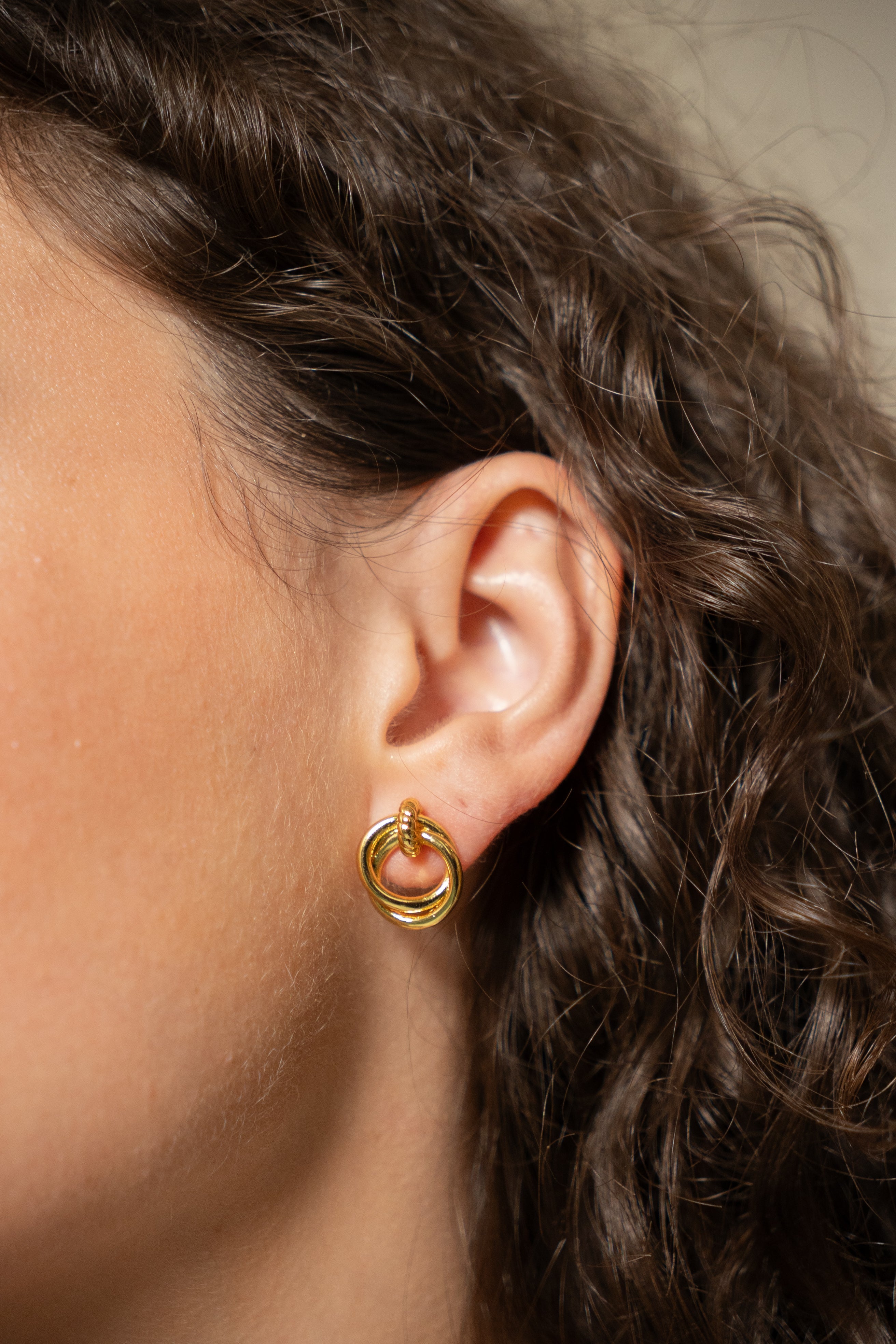 18K Gold Looped Duo Link Studs