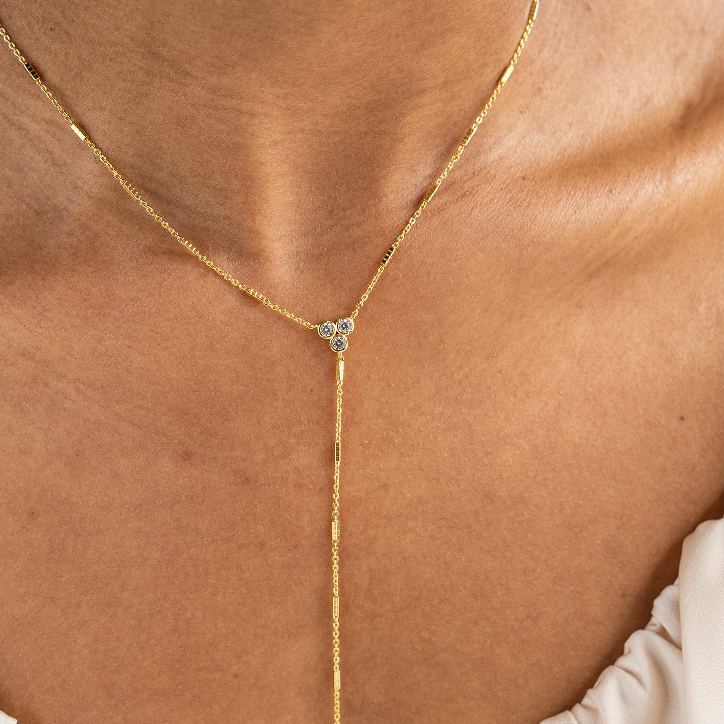 Shiny Lariat Necklace