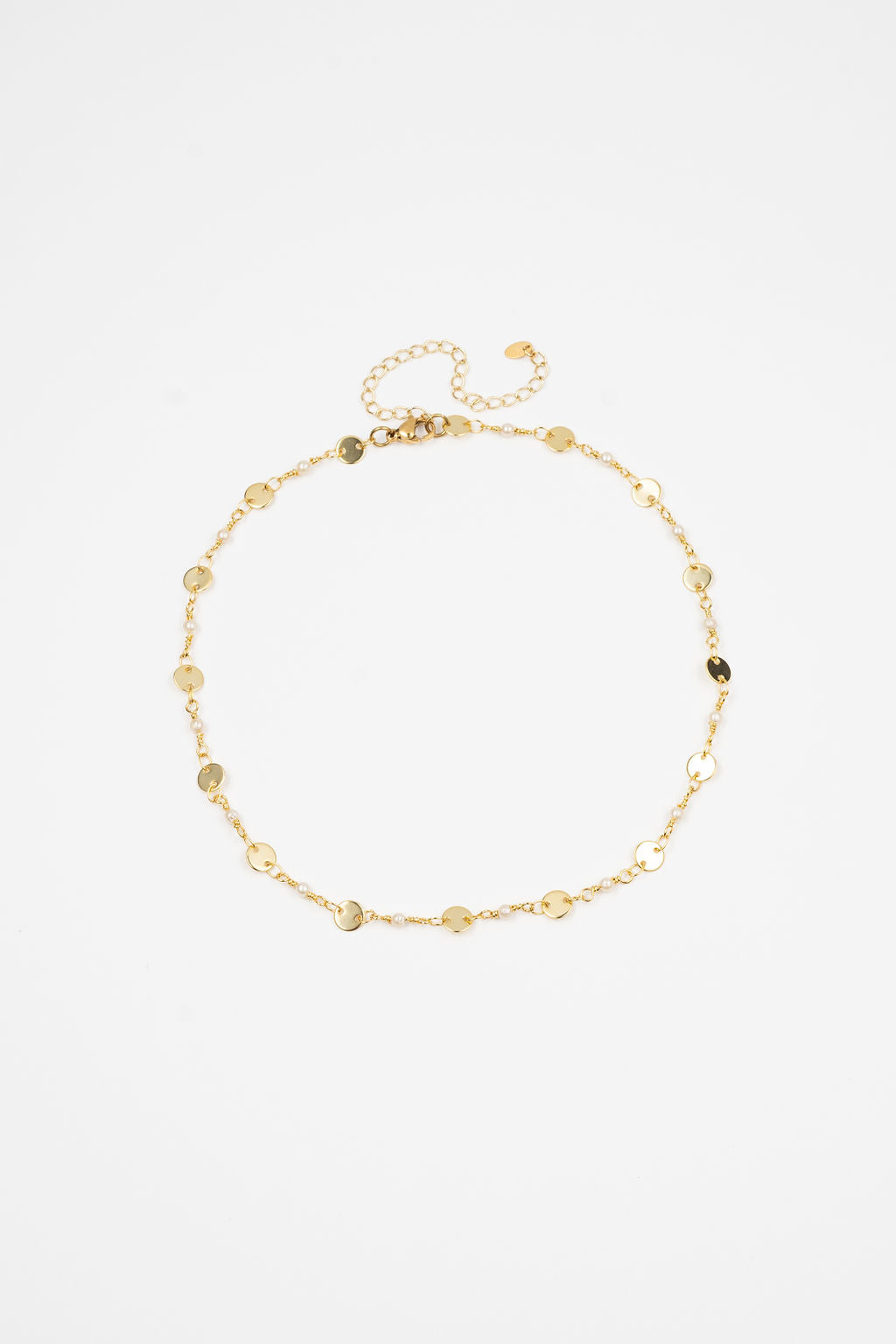 Dainty Pearl Choker